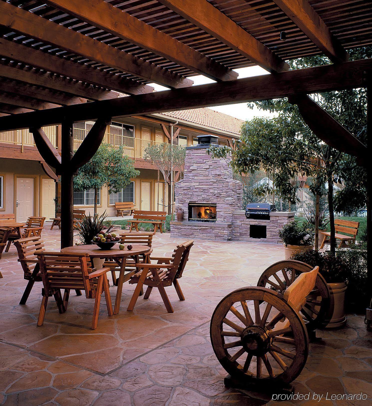 Best Western Corona Hotel & Suites מסעדה תמונה